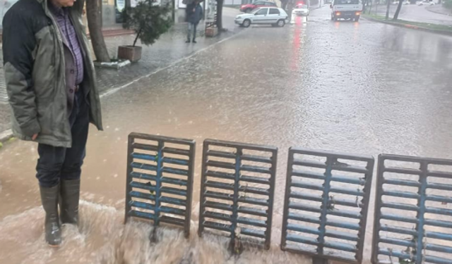 Aşırı yağış nedeniyle Büyükşehir teyakkuzda