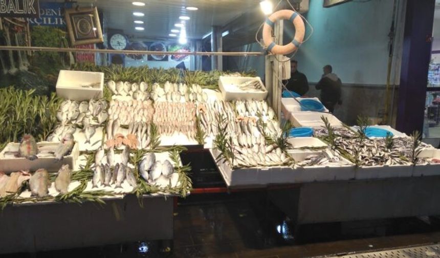 Av yasağı başladı, Diyarbakır’da balık fiyatları arttı