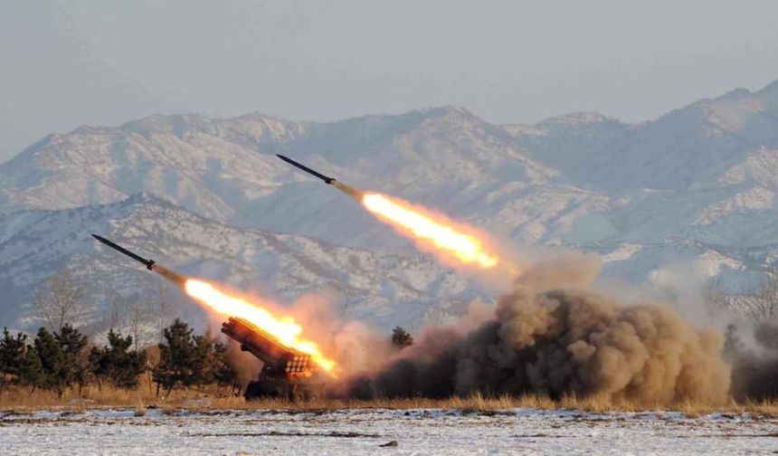 Kuzey Kore savaş hazırlığında gibi: Süper büyük başlık test edildi